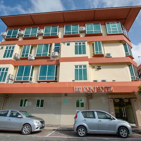 Expo Hotel Labuan Buitenkant foto