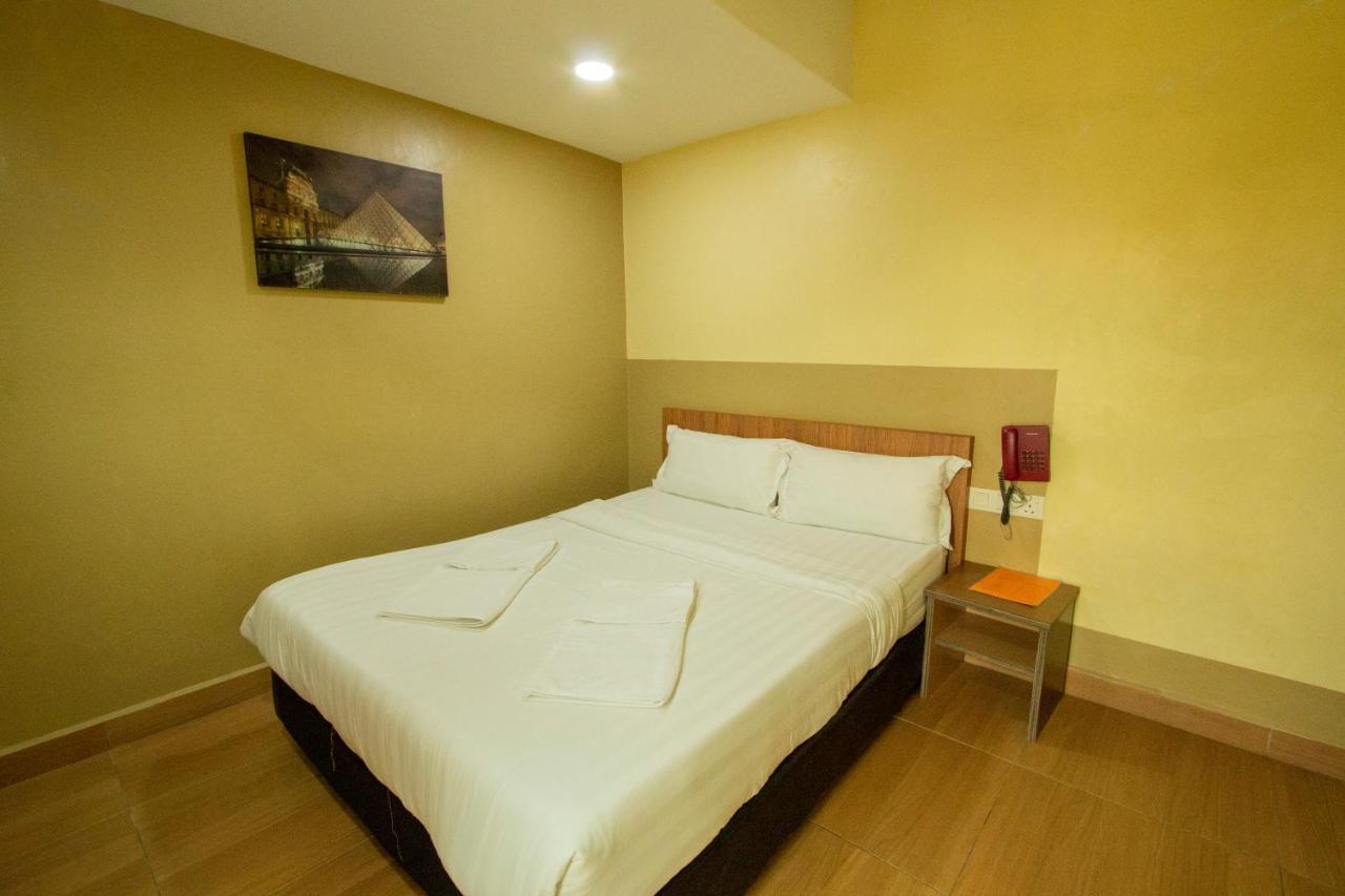 Expo Hotel Labuan Buitenkant foto